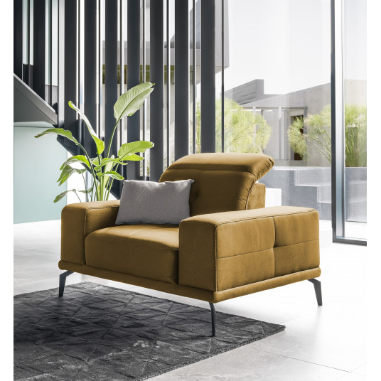 Fotelis Torrense, geltonas, audinys Nube 45