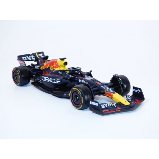  BBURAGO 1:43 automodelis Oracle Red Bull Racing RB18 (2022) - #1(Max Verstappen), 18-38061 (#1) 