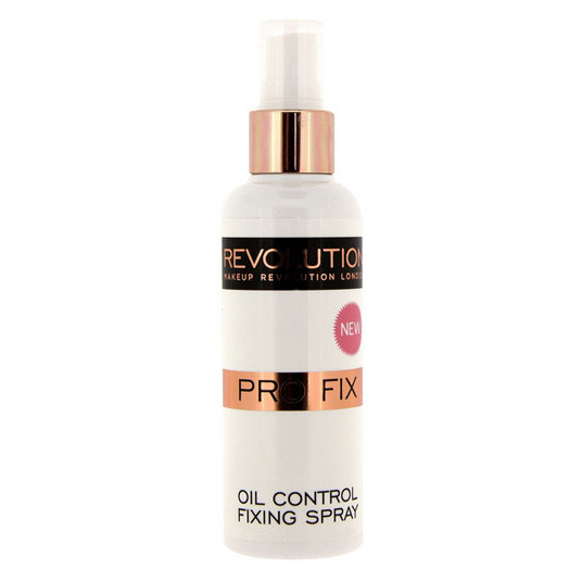 Revolution - Matte Fuser spray on makeup (To Fix Oil Control Makeup Fixing Spray) 100 ml