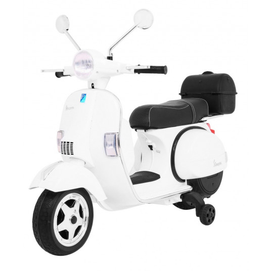 Elektrinis motociklas Vespa, baltas