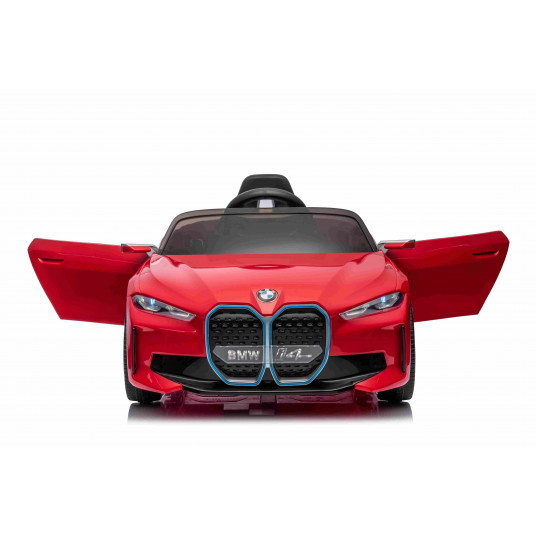 BMW I4 nuotoliniu būdu valdomas automobilis, raudonas