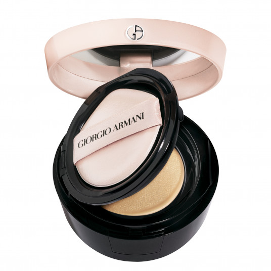 Giorgio Armani, My Armani To Go, kompaktiškas makiažo pagrindas, 04, tonizuojantis, SPF 15, 15 g