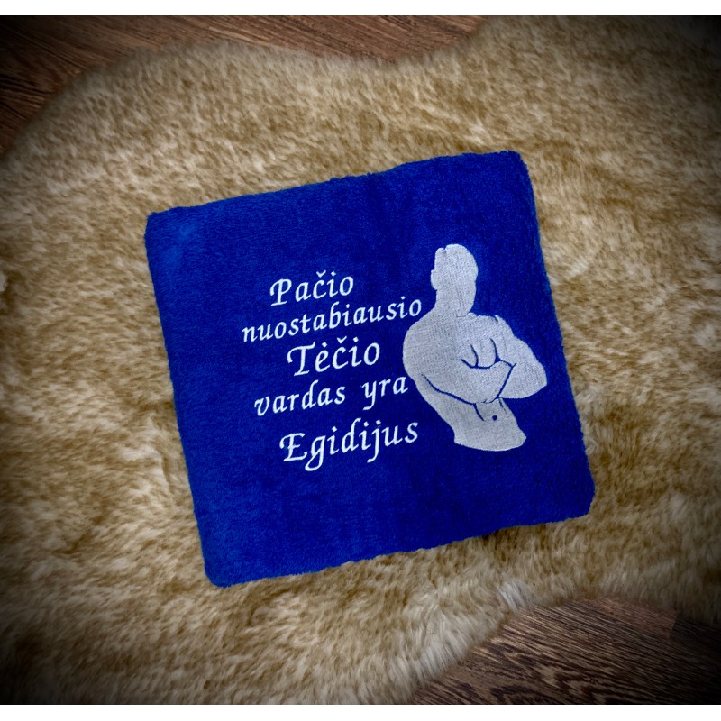 Rankšluostis: Pačio nuostabiausio Tėčio vardas yra...