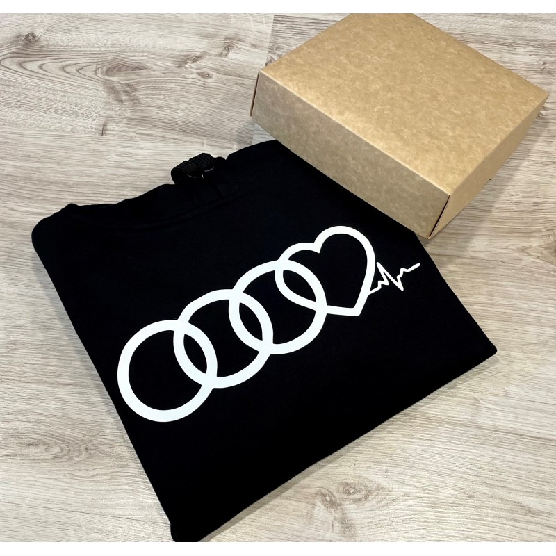 Džemperis su gobtuvu: AUDI