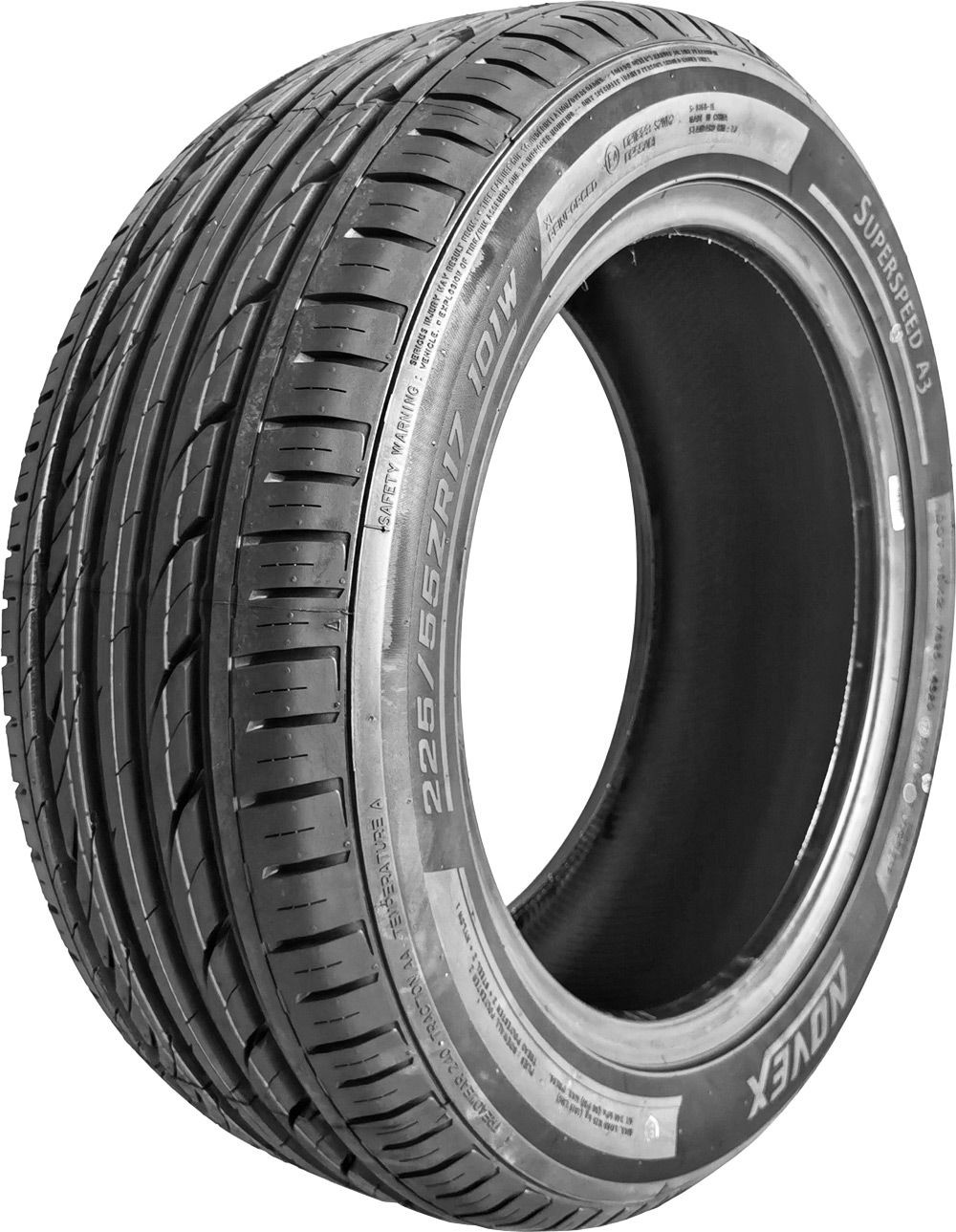 Novex SuperSpeed  A3 215/40 R17 87W XL