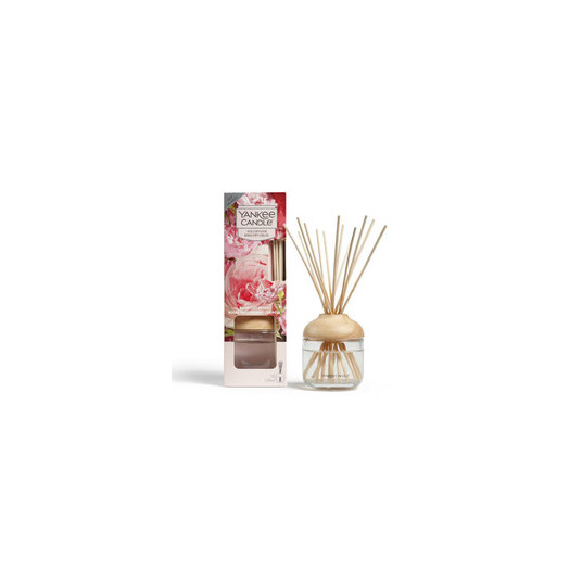 Yankee Candle Fresh Cut Roses kvapiosios lazdelės 120 ml