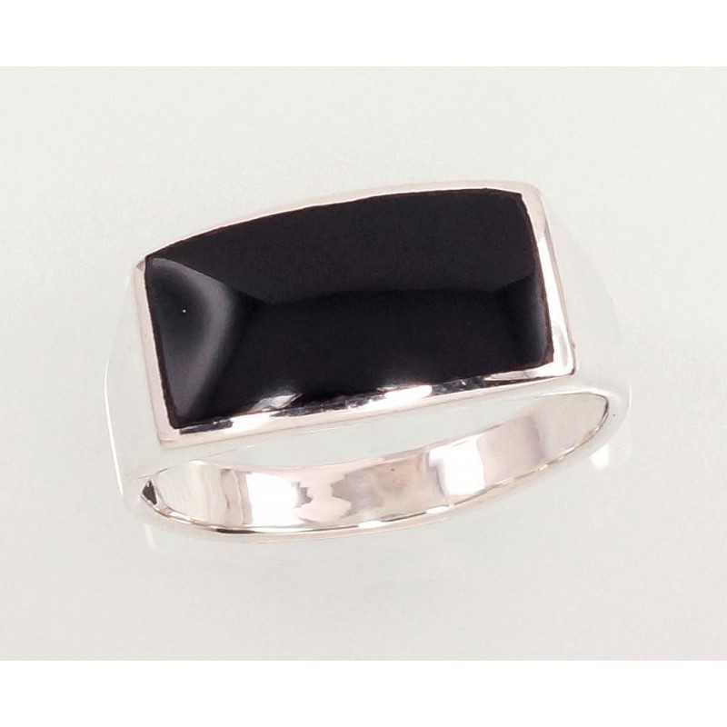 Vyriškas sidabrinis žiedas. Akmuo: Oniksas. Sidabras: 925°